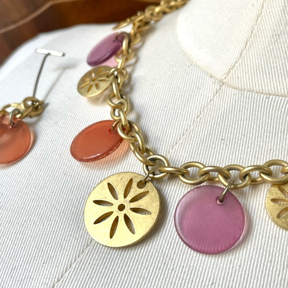 Vintage Liz Claiborne Gold Charm Set - Picture 2 of 11